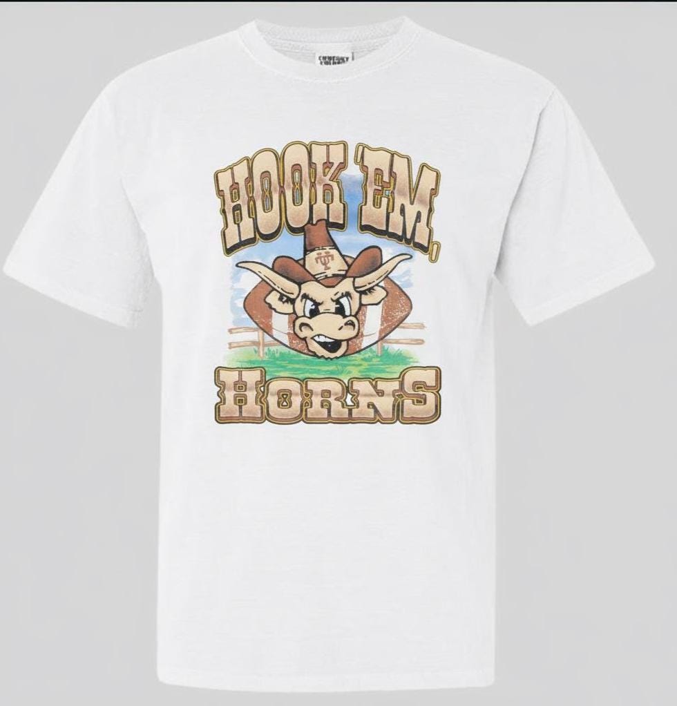 HOOK' EM Horns! UT Longhorns Graphic Tee • Vintage Texas Game Day Shirt